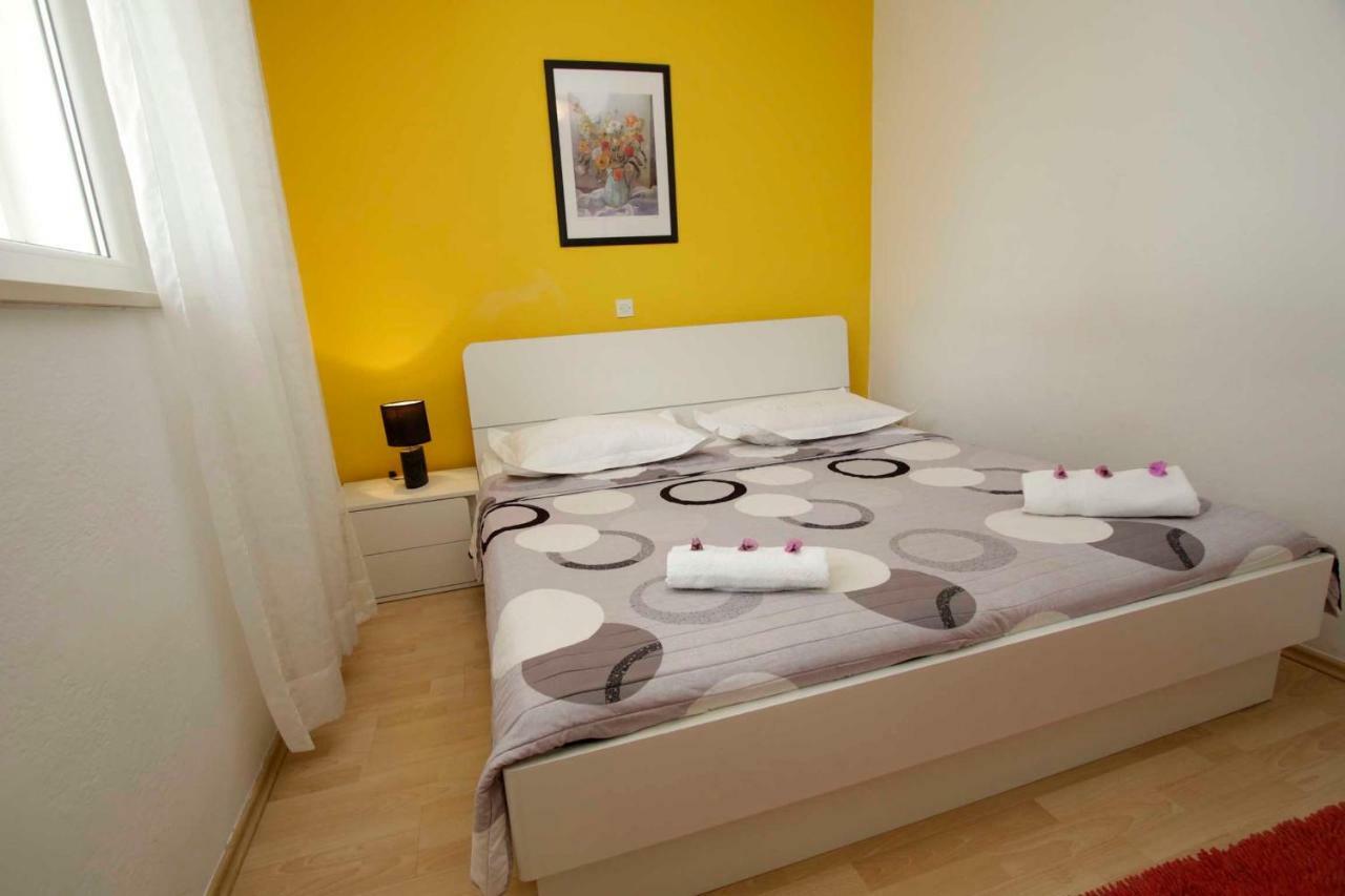 Apartmani Ivona & Ivo Makarska Exterior foto